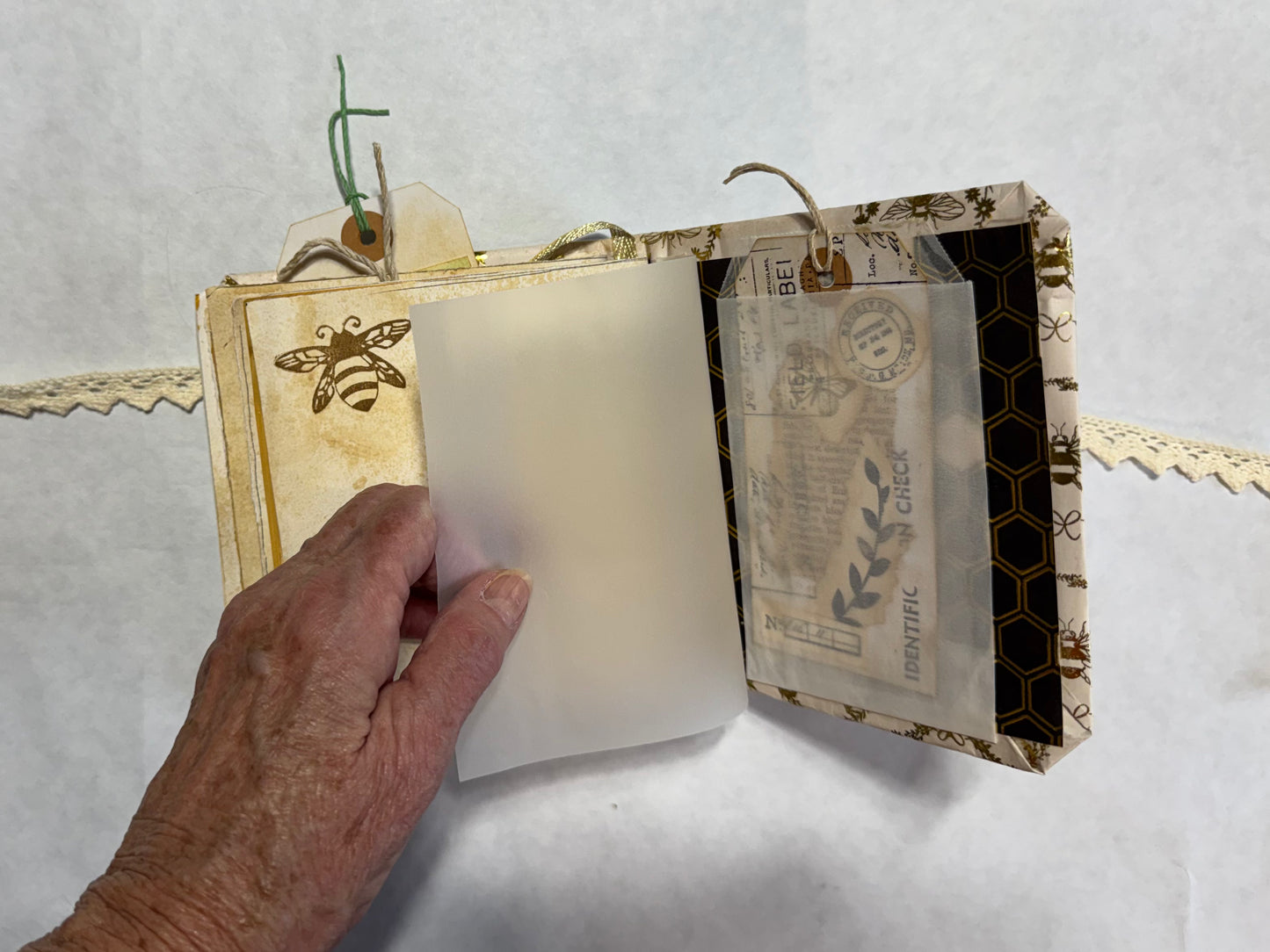 Junk Journal: Petite Bee Theme