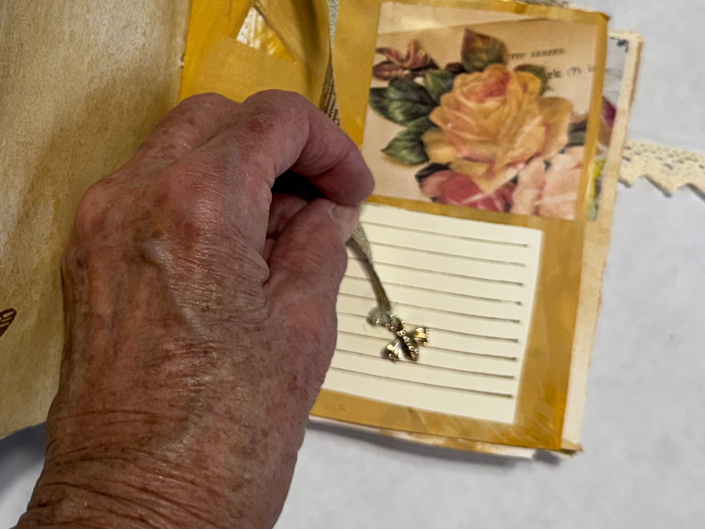 Junk Journal: Petite Bee Theme