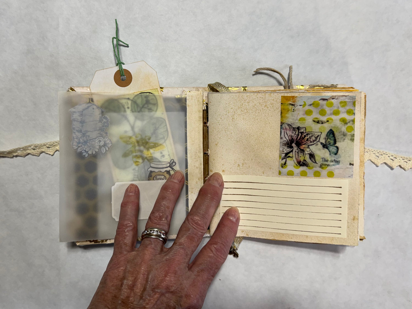 Junk Journal: Petite Bee Theme