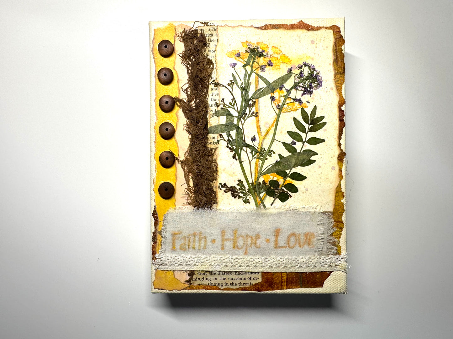Dried Flower Art decoration Shelf sitter 5x7"